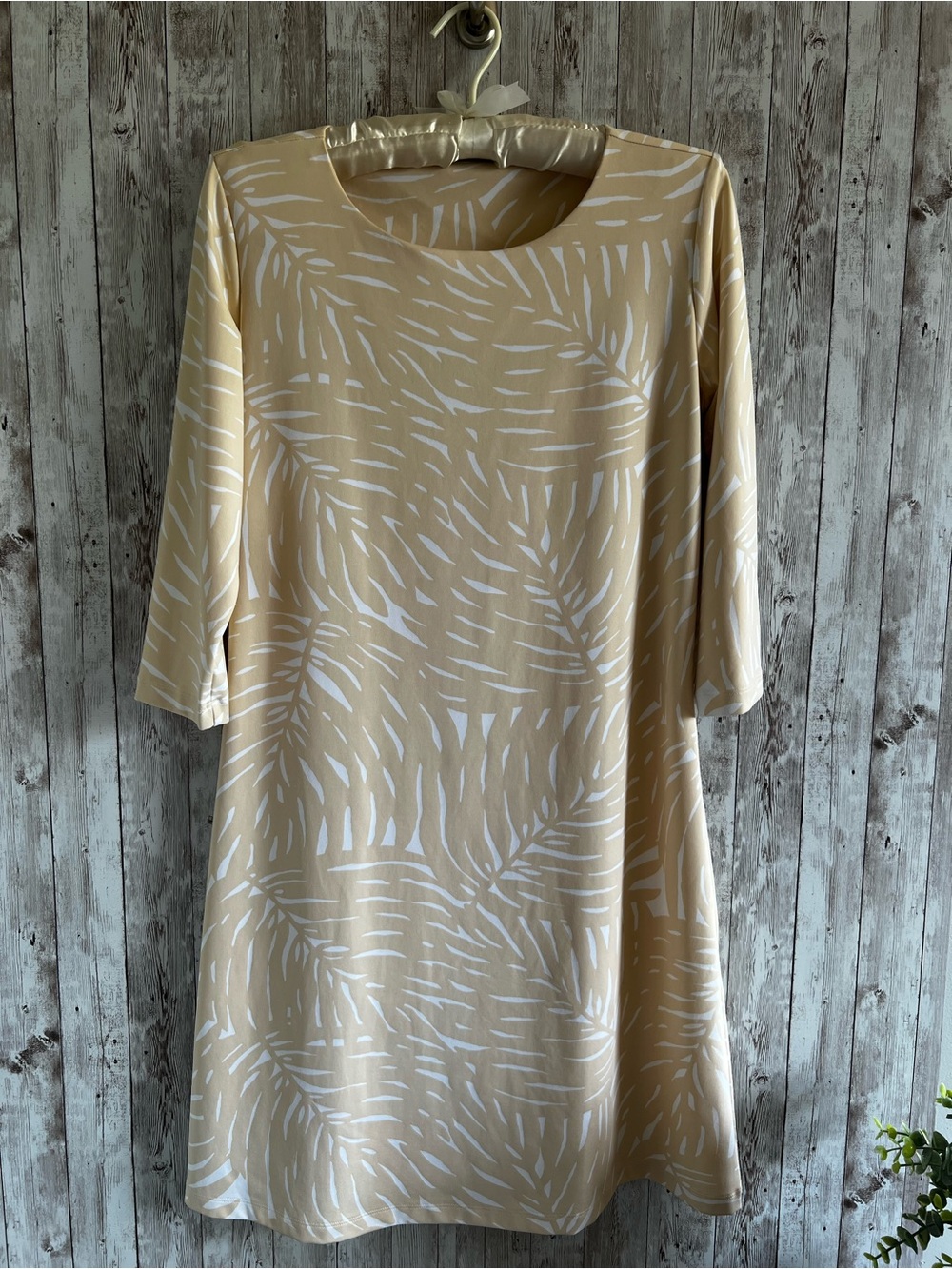 MAHI GOLD Bimini Dress Beige and White Chatham Cloth Stretchy Medium
